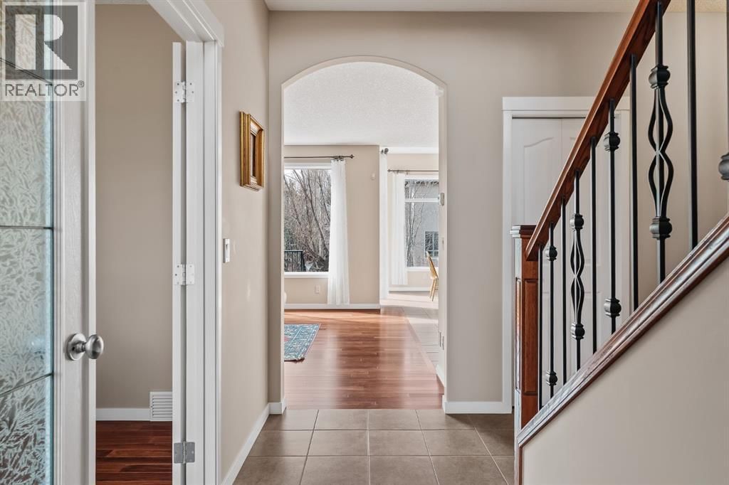 430 DISCOVERY RIDGE BOULEVARD SOUTHWEST Image 3