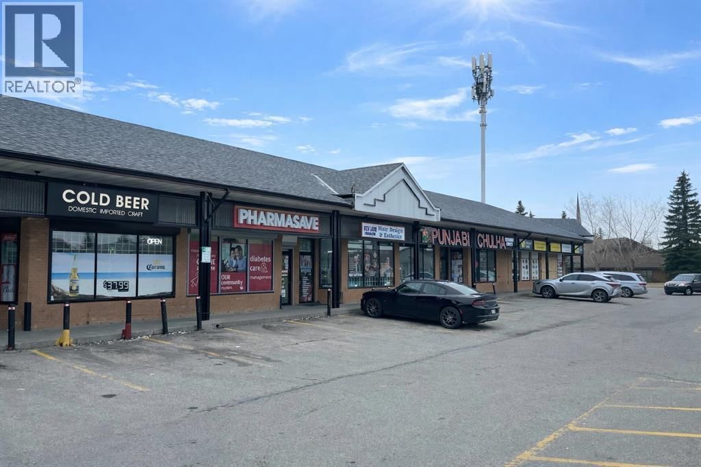 33 MARTINDALE COURT NORTHEAST Image 28