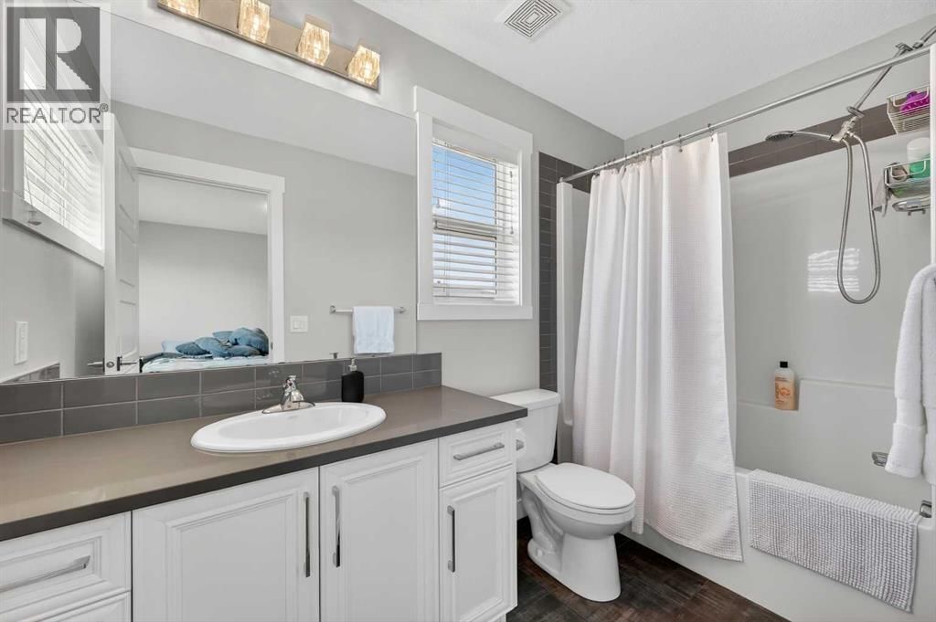 29 SKYVIEW PARADE NORTHEAST Image 19