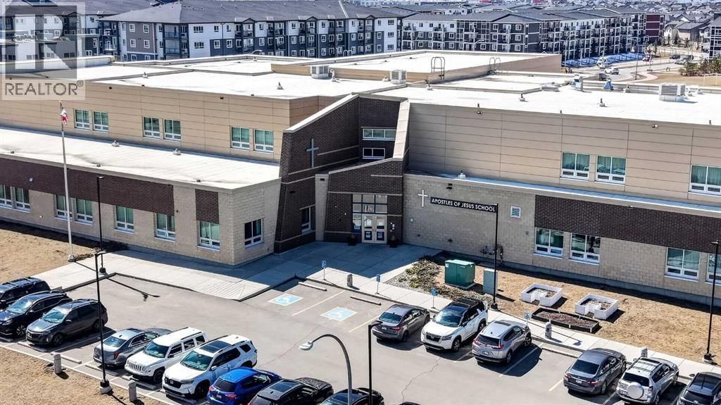 29 SKYVIEW PARADE NORTHEAST Image 29