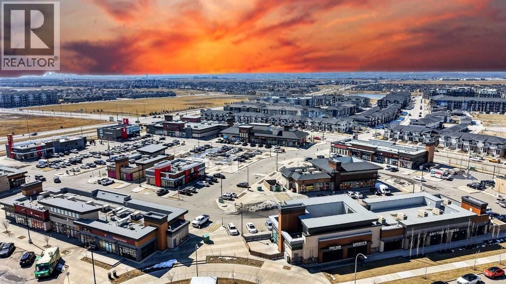 29 SKYVIEW PARADE NORTHEAST Image 30