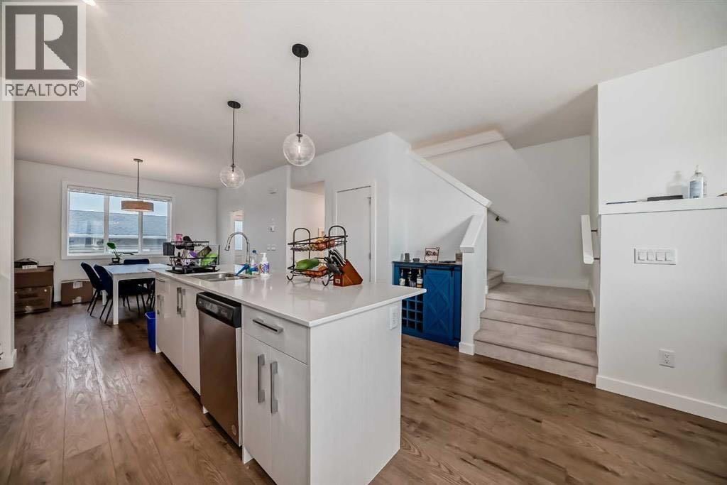 144 MERGANSER DRIVE WEST Image 8