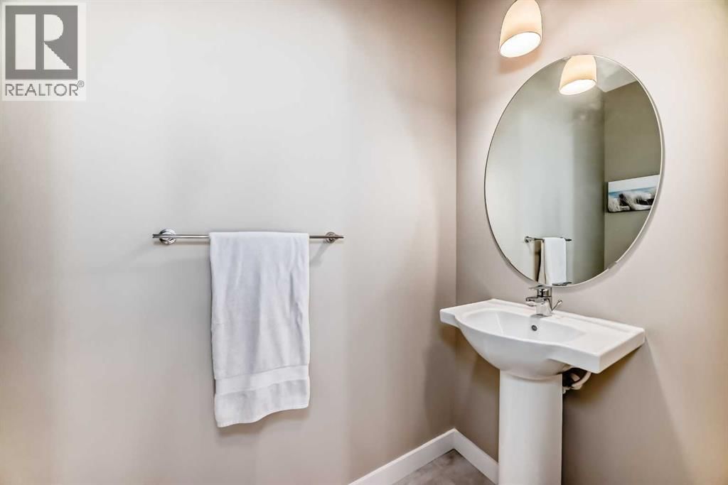 215 KINNIBURGH ROAD Image 18