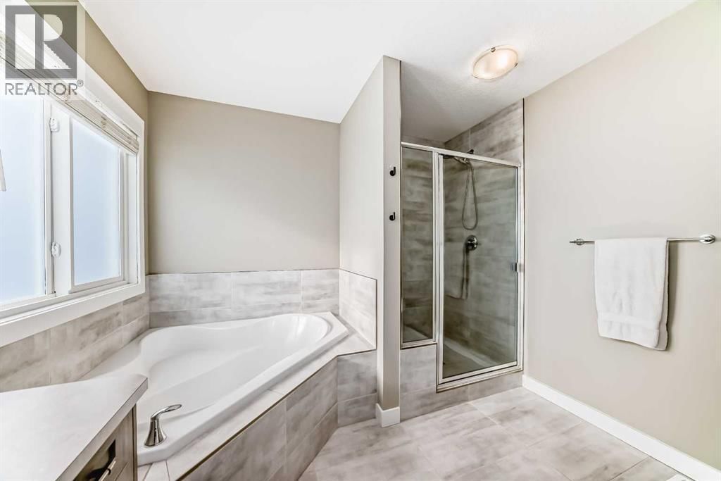 215 KINNIBURGH ROAD Image 31