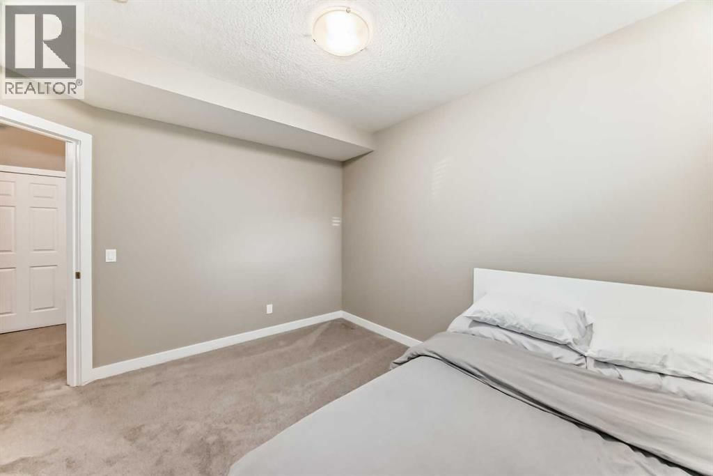 215 KINNIBURGH ROAD Image 43