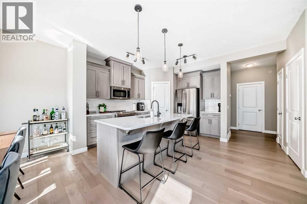 215 KINNIBURGH ROAD Image 6