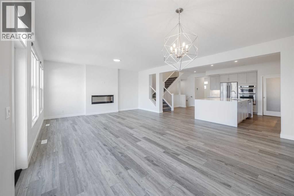 25 LEGACY GLEN CRESCENT SOUTHEAST Image 11