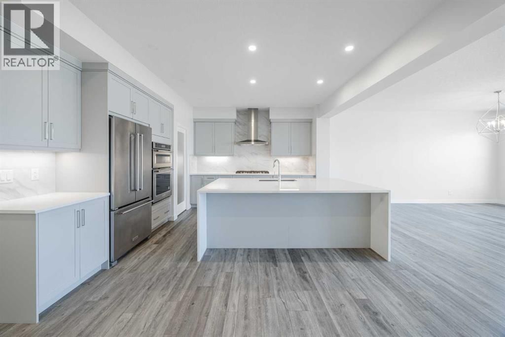 25 LEGACY GLEN CRESCENT SOUTHEAST Image 5