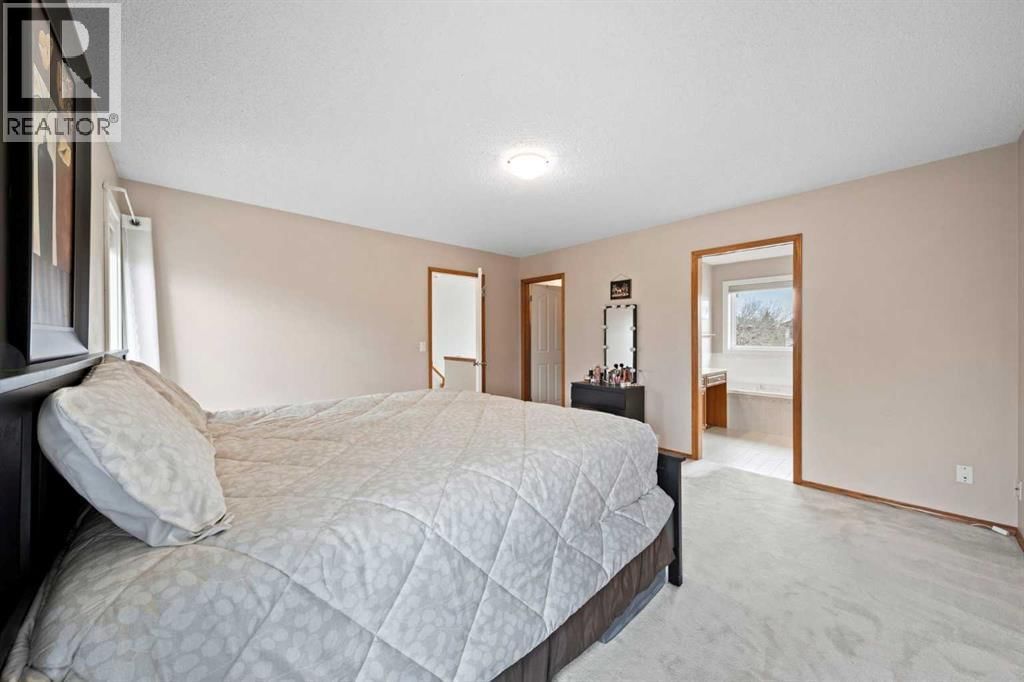 90 RIVERVIEW CIRCLE SOUTHEAST Image 21