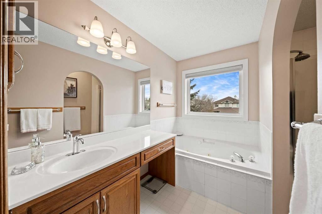 90 RIVERVIEW CIRCLE SOUTHEAST Image 22