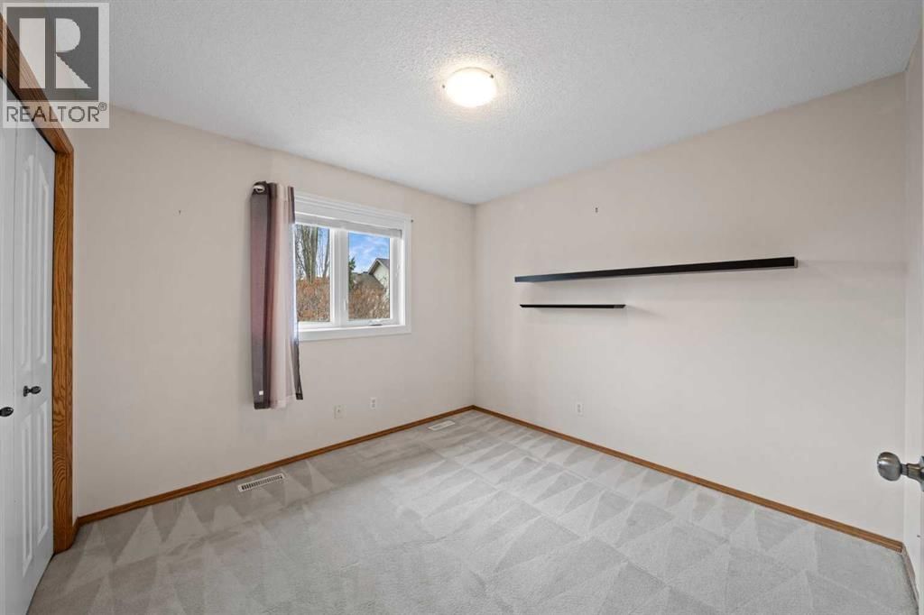 90 RIVERVIEW CIRCLE SOUTHEAST Image 25