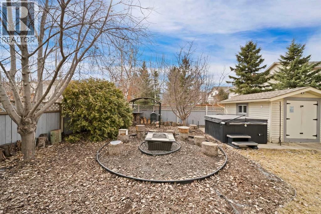 90 RIVERVIEW CIRCLE SOUTHEAST Image 36