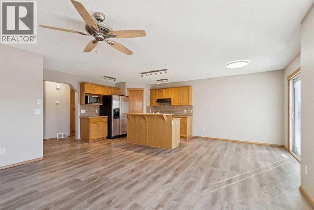 111 LUXSTONE CRESCENT SOUTHWEST Image 10