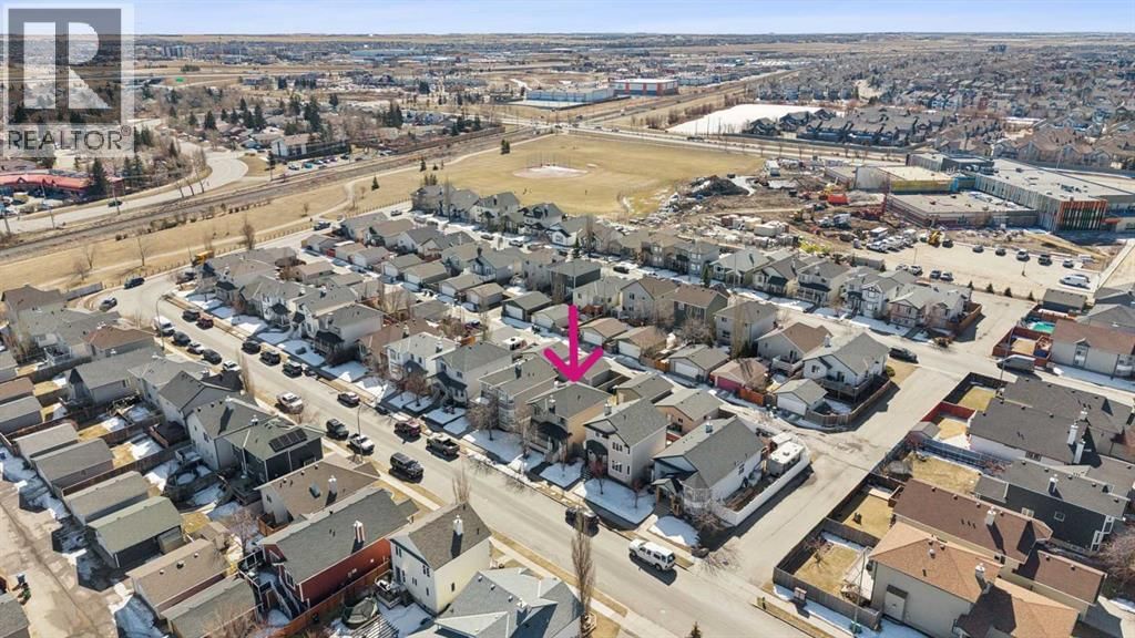 111 LUXSTONE CRESCENT SOUTHWEST Image 33