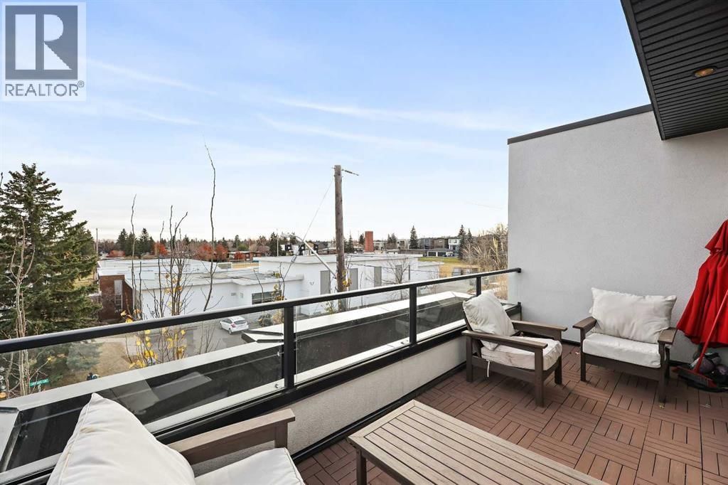 4929 20 STREET SOUTHWEST Image 31