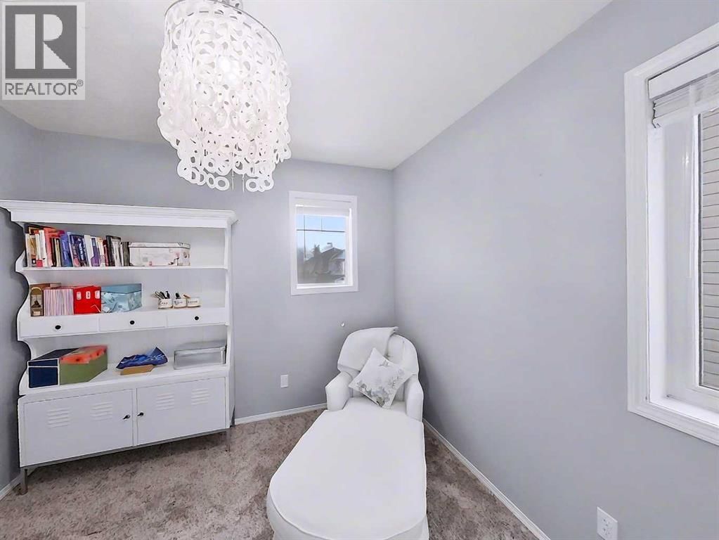 19 COPPERFIELD CRESCENT SOUTHEAST Image 24