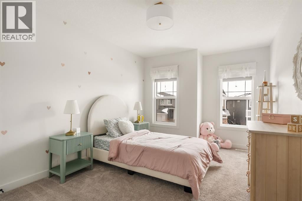 29 CRANBROOK PARK SOUTHEAST Image 30