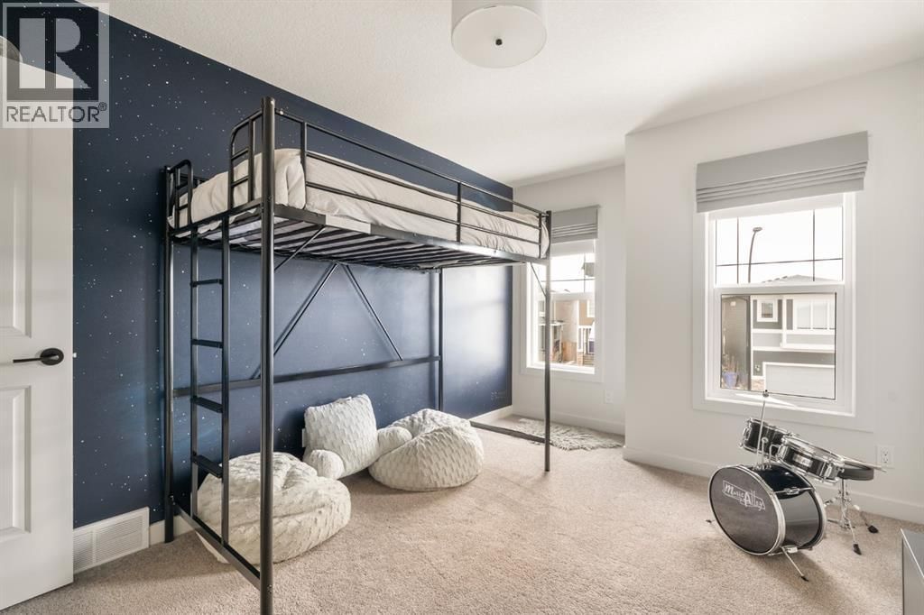 29 CRANBROOK PARK SOUTHEAST Image 31