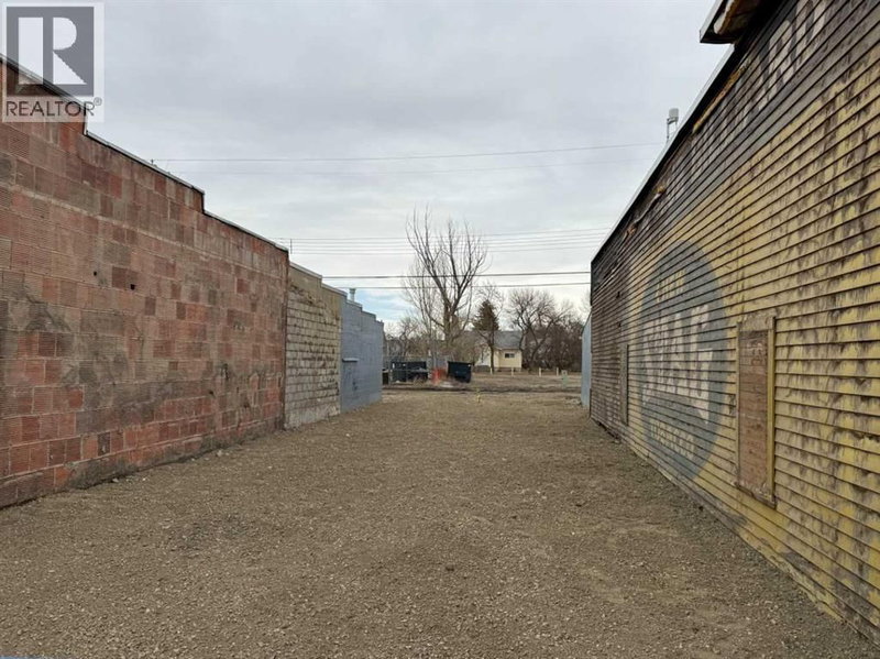 213 Centre Street Vulcan Alberta, T0L 2B0 - Vacant Land For Sale