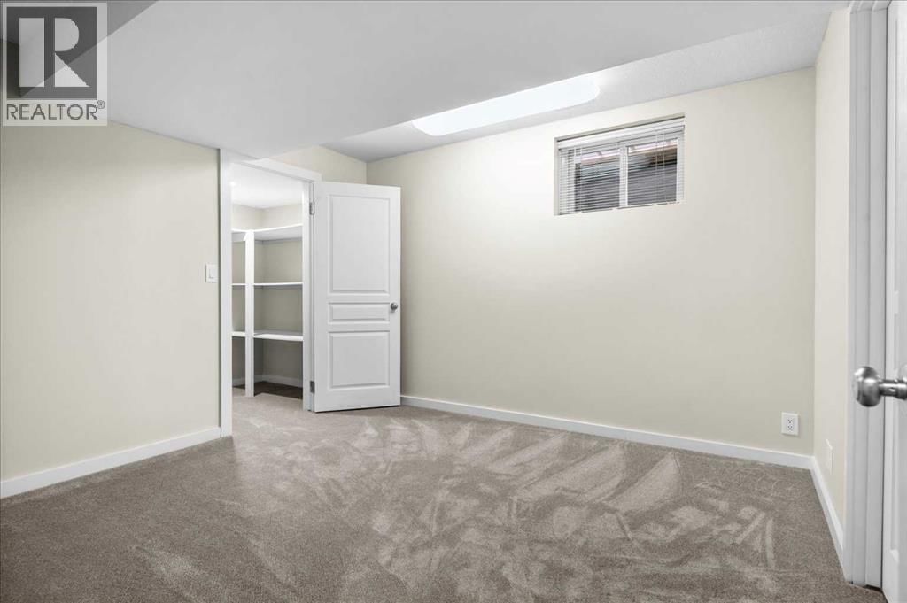 415 28 AVENUE NORTHWEST Image 35