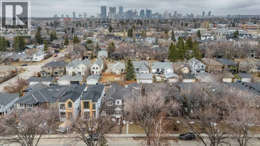 415 28 AVENUE NORTHWEST Image 47