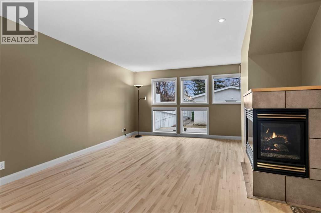 415 28 AVENUE NORTHWEST Image 7