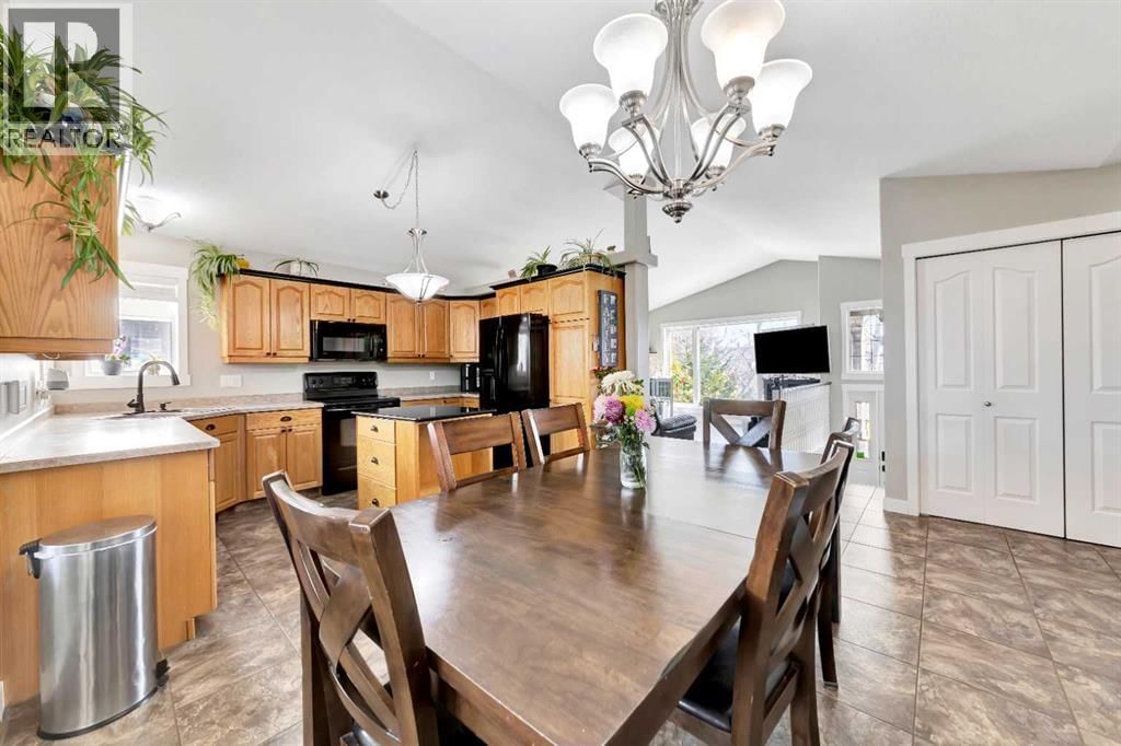 3308 63 AVENUE Image 10