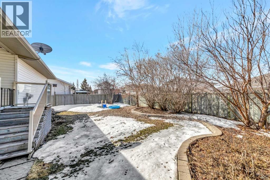 3308 63 AVENUE Image 39