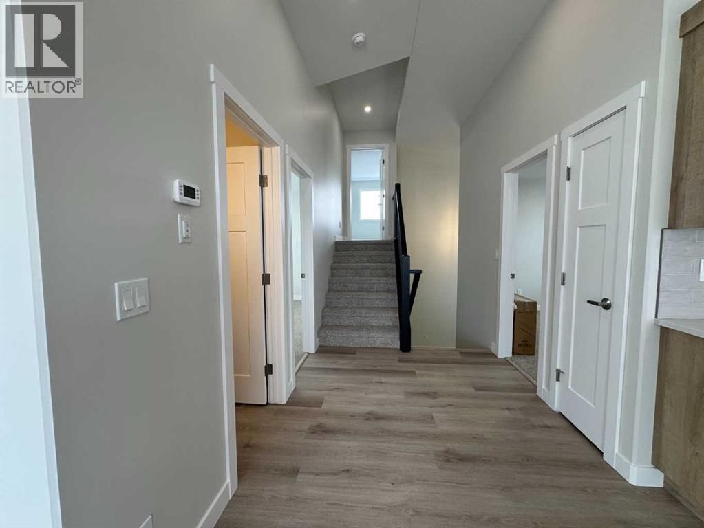 52 EMMETT CRESCENT Image 20