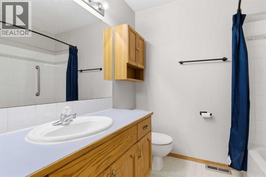 8 WEST AARSBY ROAD Image 15