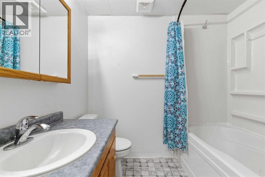 8 WEST AARSBY ROAD Image 25