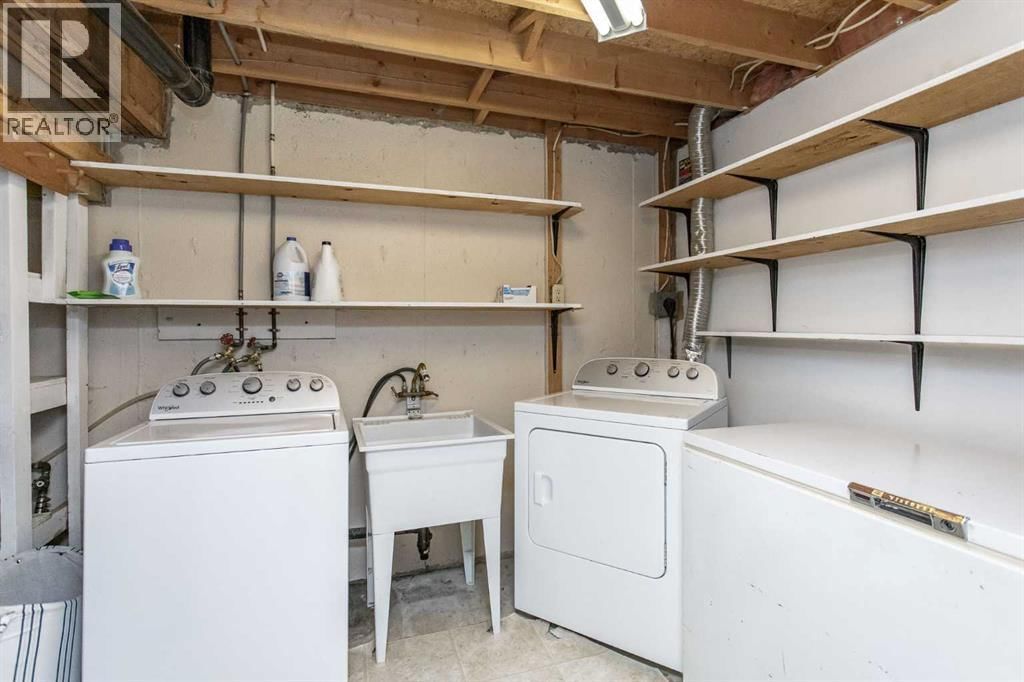 11 ERICKSON DRIVE Image 17