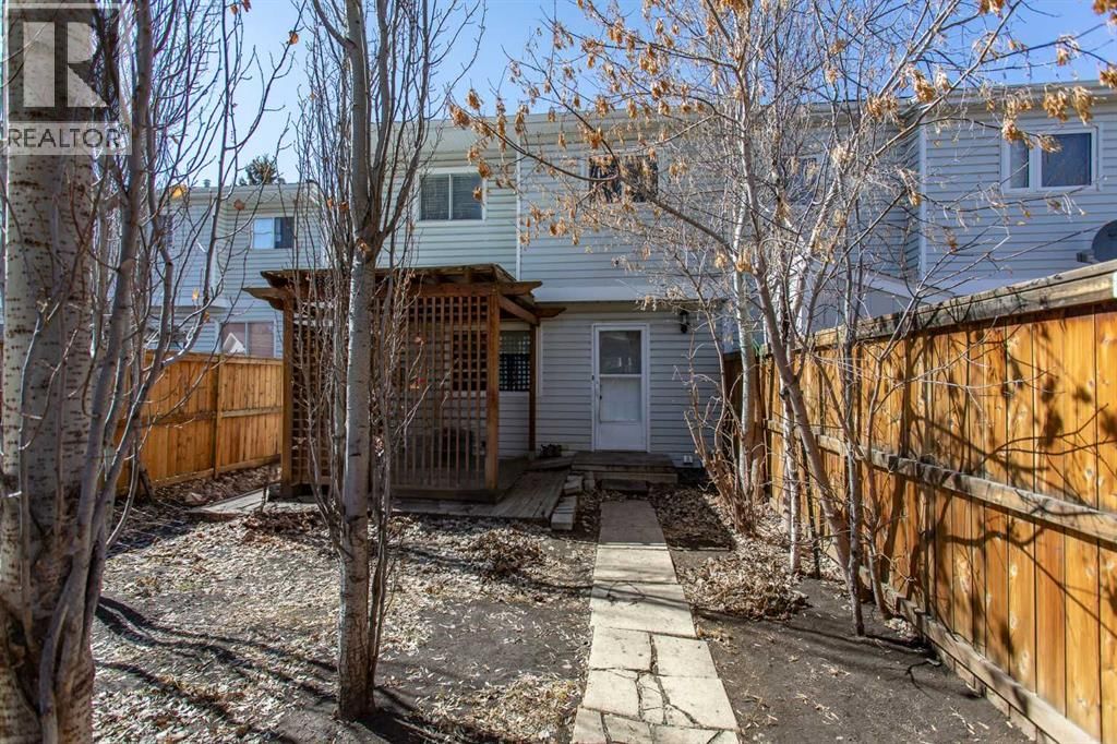 11 ERICKSON DRIVE Image 22