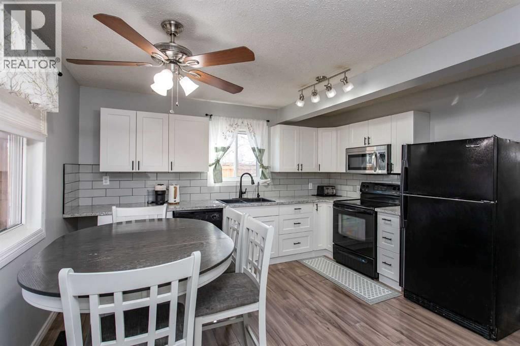 11 ERICKSON DRIVE Image 5