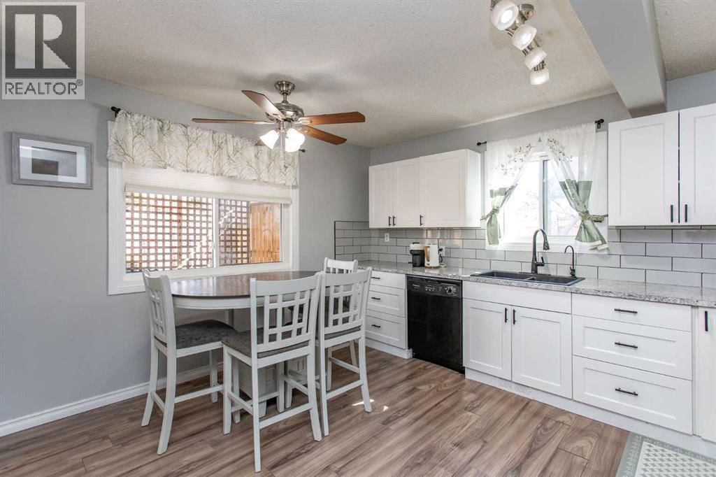 11 ERICKSON DRIVE Image 7