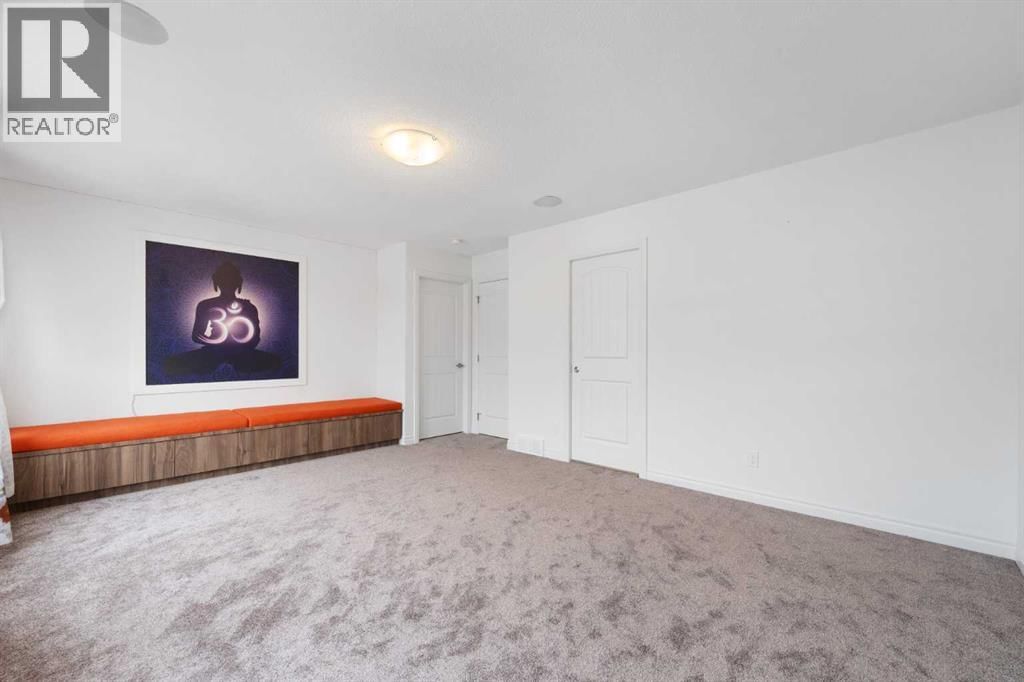 99 EVANSGLEN CIRCLE NORTHWEST Image 12