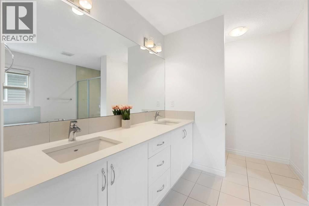 99 EVANSGLEN CIRCLE NORTHWEST Image 16