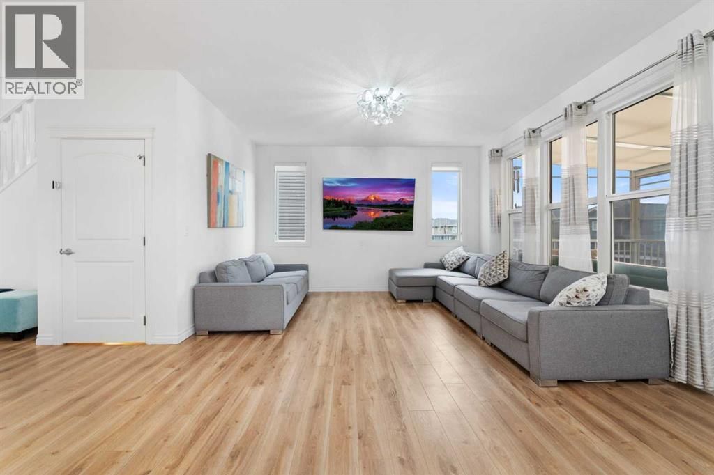 99 EVANSGLEN CIRCLE NORTHWEST Image 36