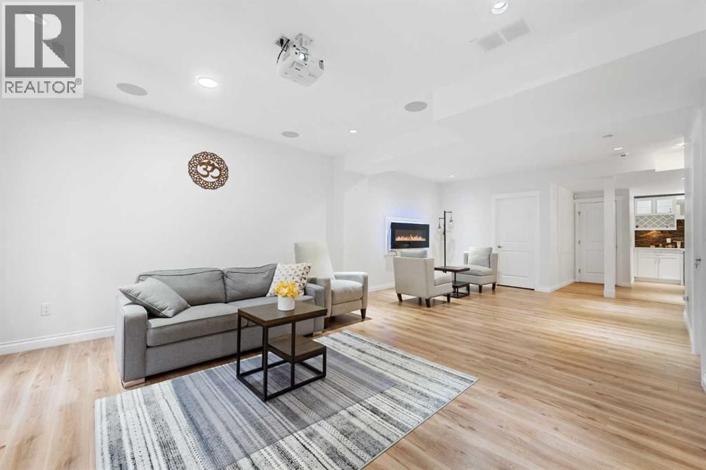 99 EVANSGLEN CIRCLE NORTHWEST Image 46