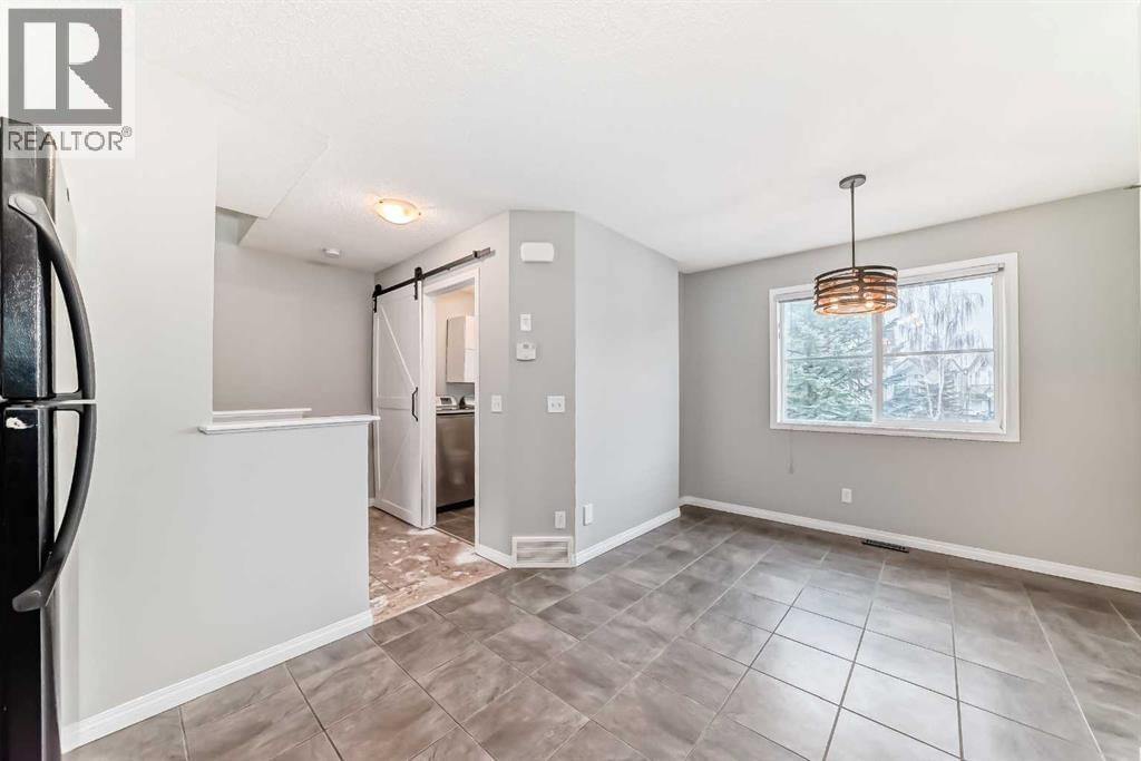 17 COPPERFIELD COURT SOUTHEAST Image 30