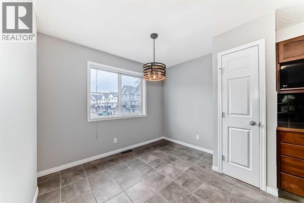 17 COPPERFIELD COURT SOUTHEAST Image 31