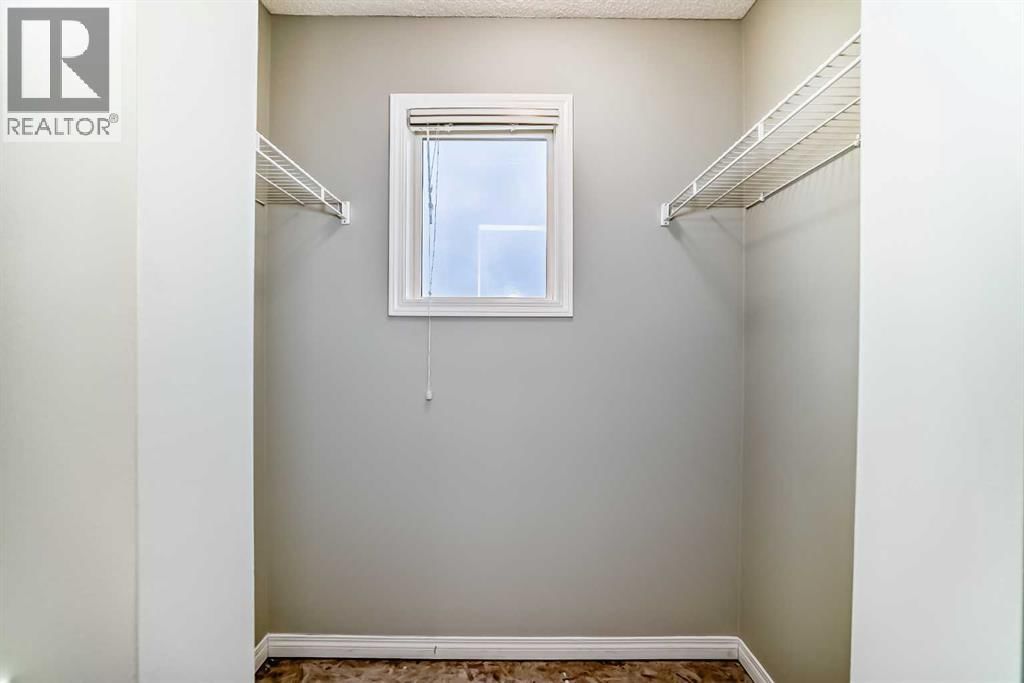 17 COPPERFIELD COURT SOUTHEAST Image 37