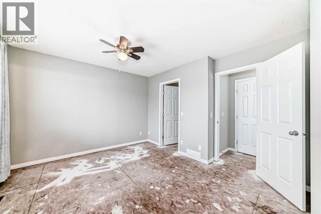 17 COPPERFIELD COURT SOUTHEAST Image 44