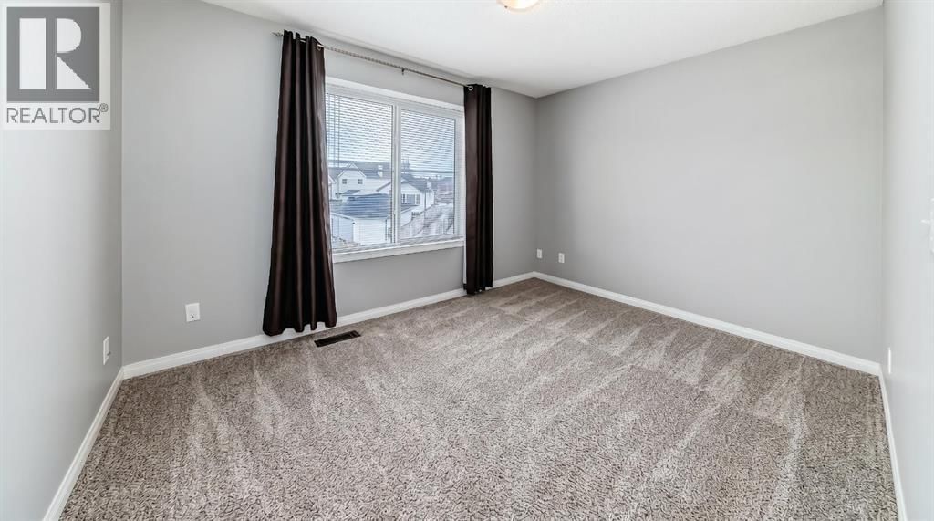 17 COPPERFIELD COURT SOUTHEAST Image 9