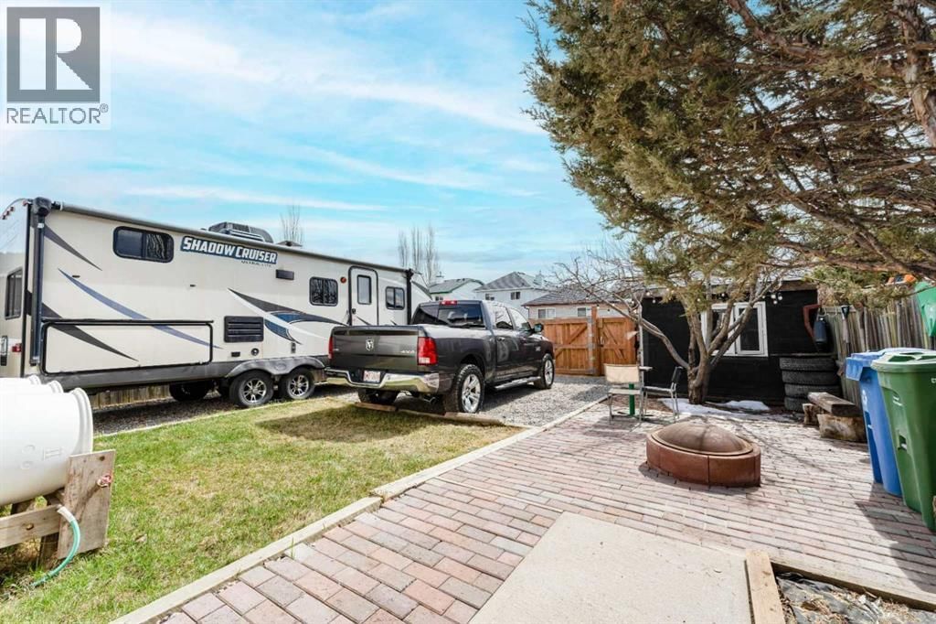 472 COUNTRY HILLS DRIVE NORTHWEST Image 2