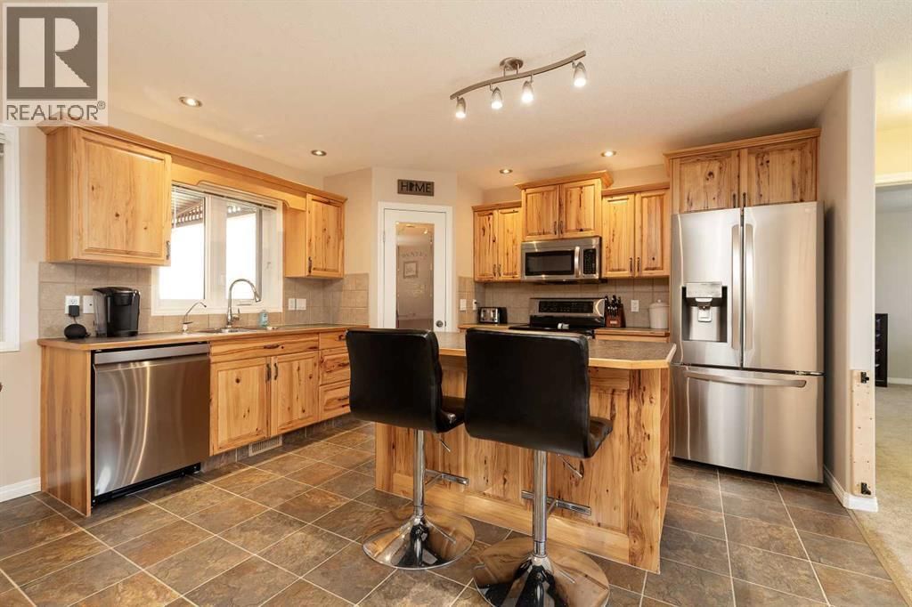 910 CENTENNIAL AVENUE Image 10