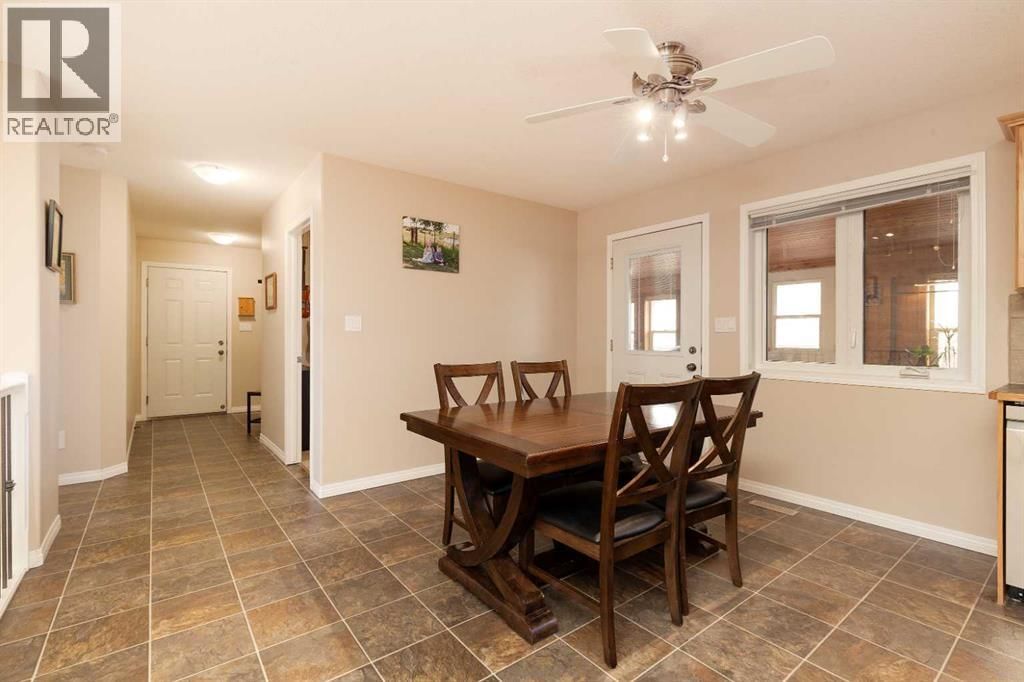 910 CENTENNIAL AVENUE Image 13