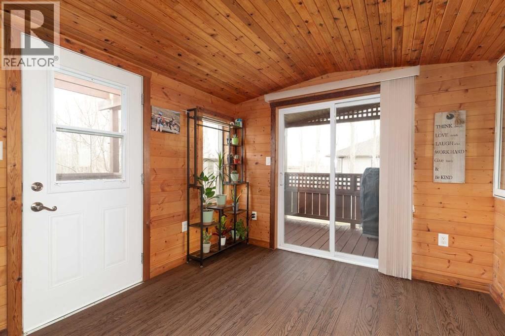 910 CENTENNIAL AVENUE Image 16