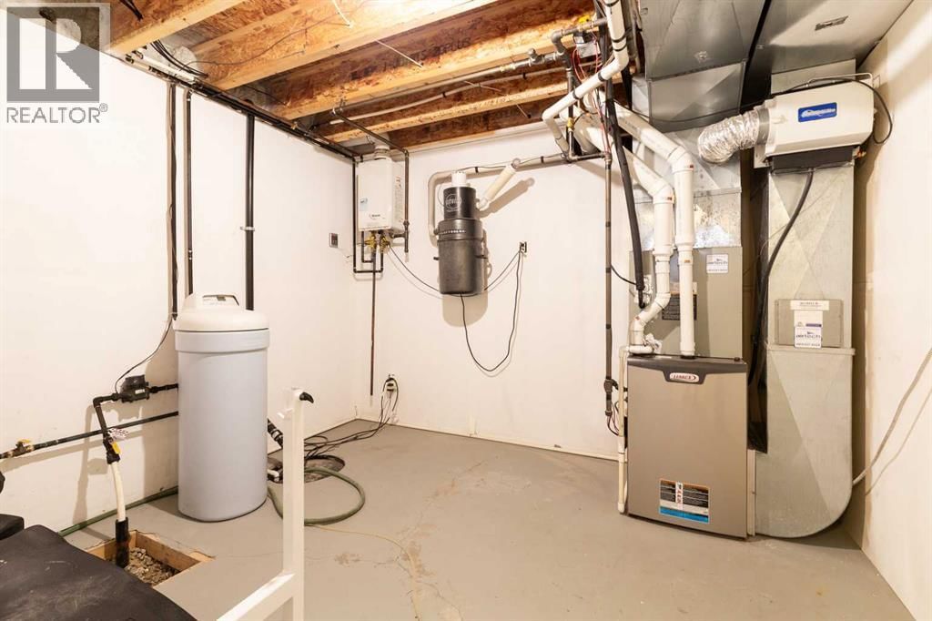 910 CENTENNIAL AVENUE Image 33