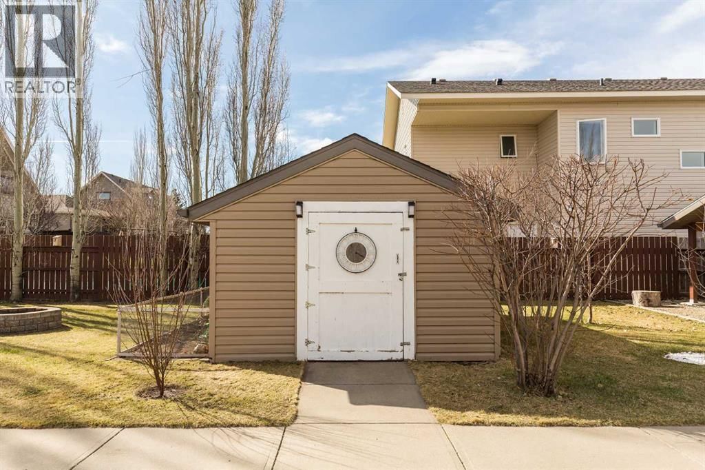 910 CENTENNIAL AVENUE Image 40